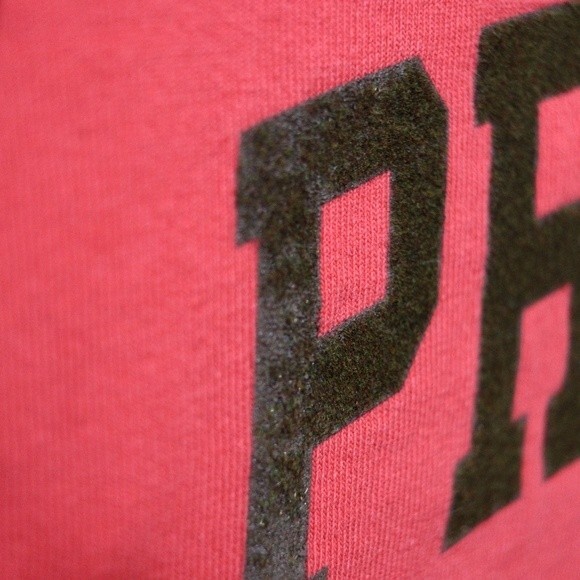 B&H Co Red Spellout Providence Raised Flocked Text TShirt Large - Picture 4 of 13